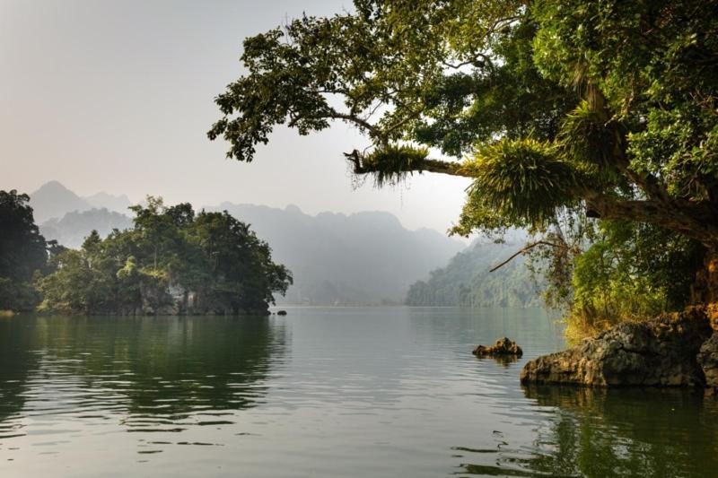 Ba Be Lakeside Bungalow Hotel Coc Pouc Buitenkant foto