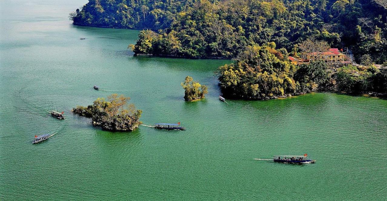 Ba Be Lakeside Bungalow Hotel Coc Pouc Buitenkant foto